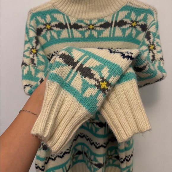 American Eagle Blue Cream Oversized Fairisle Mock Neck Sweater - size S - Picture 8 of 15